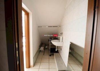 Negozio Via Francesco Albanese, Martina Franca - foto 6