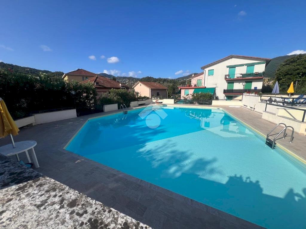 Four-room apartment Via Queirolo, Rapallo - photo 1
