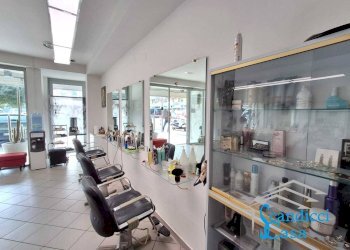 Foto 6 - Commercial Activity Via Foscolo
 
11, Scandicci - photo 6