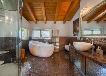 Foto 11 - Attic Via Carlo Porta
 
9, Robbiate - photo 11