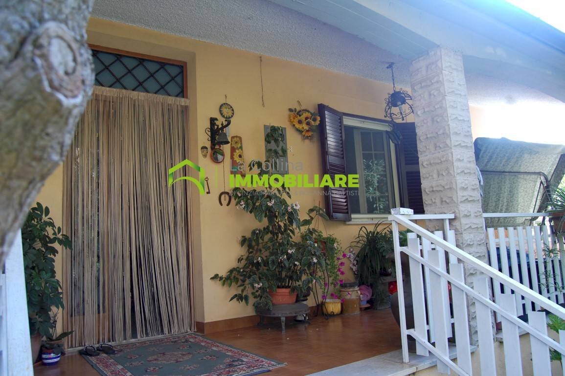 Foto 2 - Casa indipendente VIA DELLA CARANELLA, Velletri - foto 2