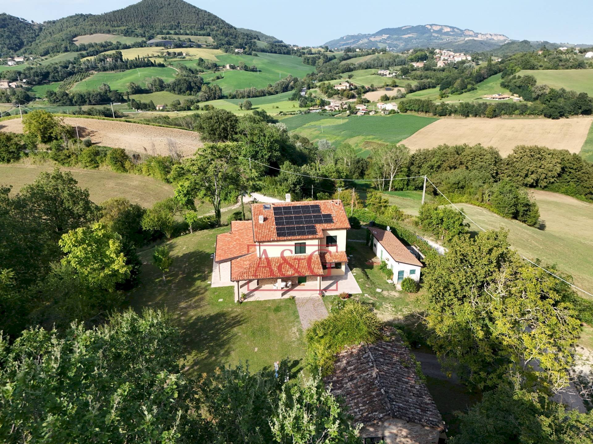 Foto 3 - Villa Località cese, Montefortino - photo 3