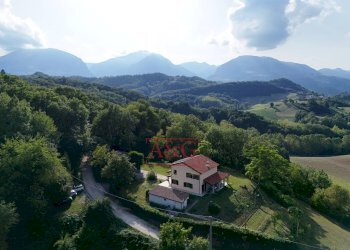 Foto 11 - Villa Località cese, Montefortino - foto 11