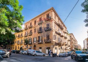 Edificio all\'aperto - Appartamento Via Venti Settembre
 
48, Palermo - foto 32