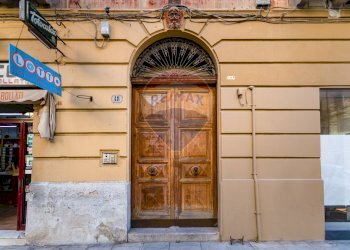 Edificio all\'aperto - Appartamento Via Venti Settembre
 
48, Palermo - foto 13