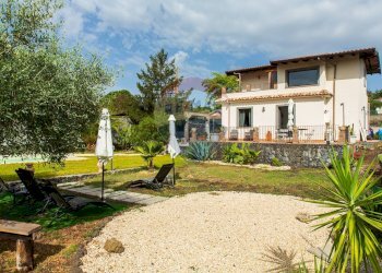 Casa all\'aperto - Villa Via Ragalidda
 
25, Nicolosi - foto 4