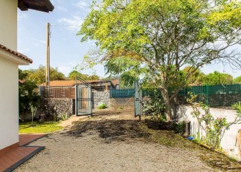 Giardino - Villa Via Ragalidda
 
25, Nicolosi - foto 9