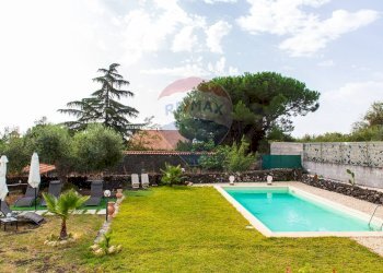 Piscina - Villa Via Ragalidda
 
25, Nicolosi - foto 22