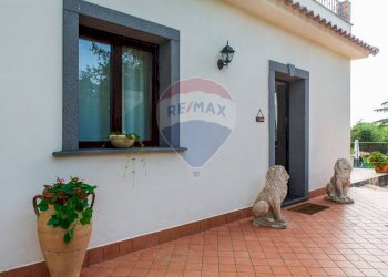 Terrazza - Villa Via Ragalidda
 
25, Nicolosi - foto 25