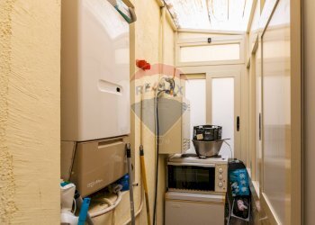 Cucina - Appartamento VIA MADONNA DELLA SCALA
 
15, Paterno - foto 12