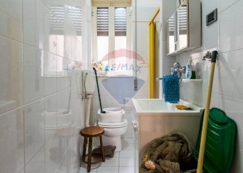 Bagno - Appartamento VIA MADONNA DELLA SCALA
 
15, Paterno - foto 17