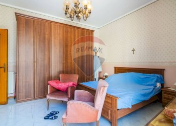 Camera / camera da letto - Appartamento VIA MADONNA DELLA SCALA
 
15, Paterno - foto 26