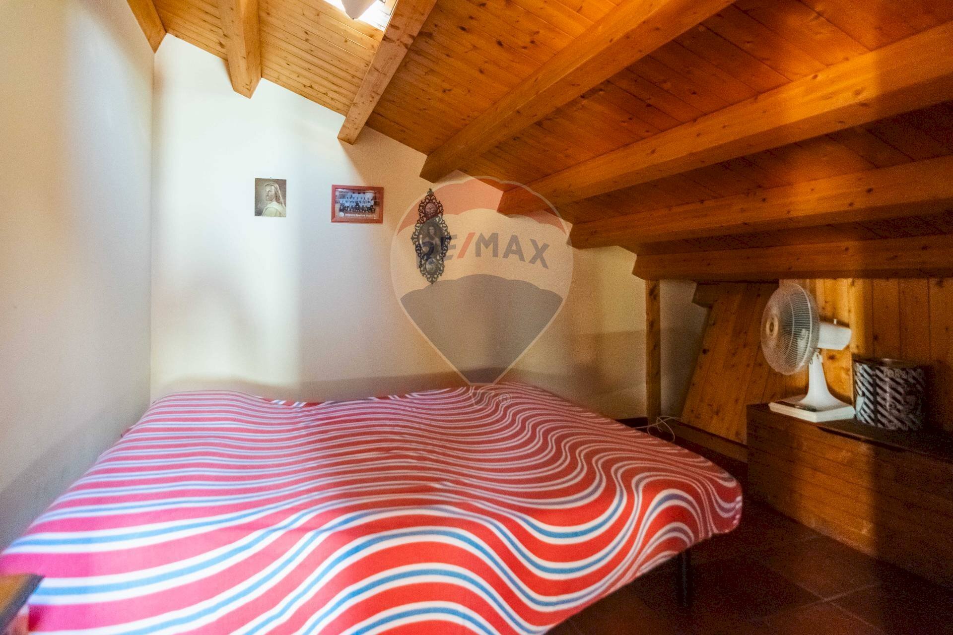 Camera / camera da letto - Attico VIA MADONNA DELLA SCALA
 
15, Paterno - foto 2