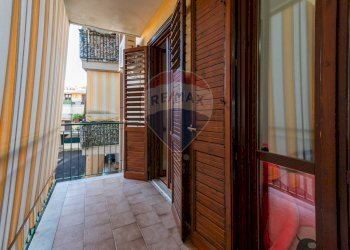 Balcone - Trilocale Via Agnone
 
128, Lentini - foto 22