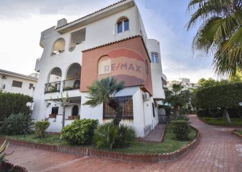 Foto 1 - Appartamento VIA LIVORNO
 
103, Aci Castello - foto 1