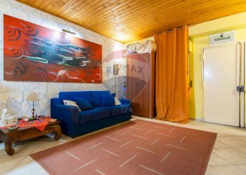 Soggiorno - Monolocale Via Livorno
 
51, Aci Castello - foto 1