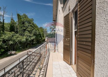 Balcone - Trilocale contrada esinante
 
4, Apiro - foto 11