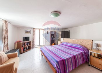 Camera / camera da letto - Three-room apartment VIA GRAMSCI
 
80, Nocera Inferiore - photo 14