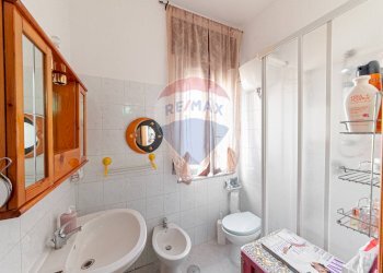 Bagno - Three-room apartment VIA GRAMSCI
 
80, Nocera Inferiore - photo 16