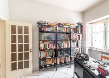 Ufficio - Four-room apartment via garibaldi
 
16, Pagani - photo 15