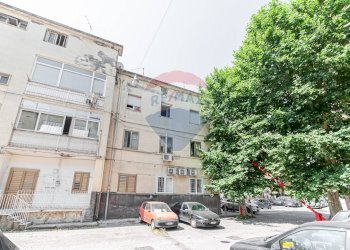 Edificio all\'aperto - Four-room apartment via garibaldi
 
16, Pagani - photo 30