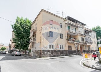 Edificio all\'aperto - Four-room apartment via garibaldi
 
16, Pagani - photo 31