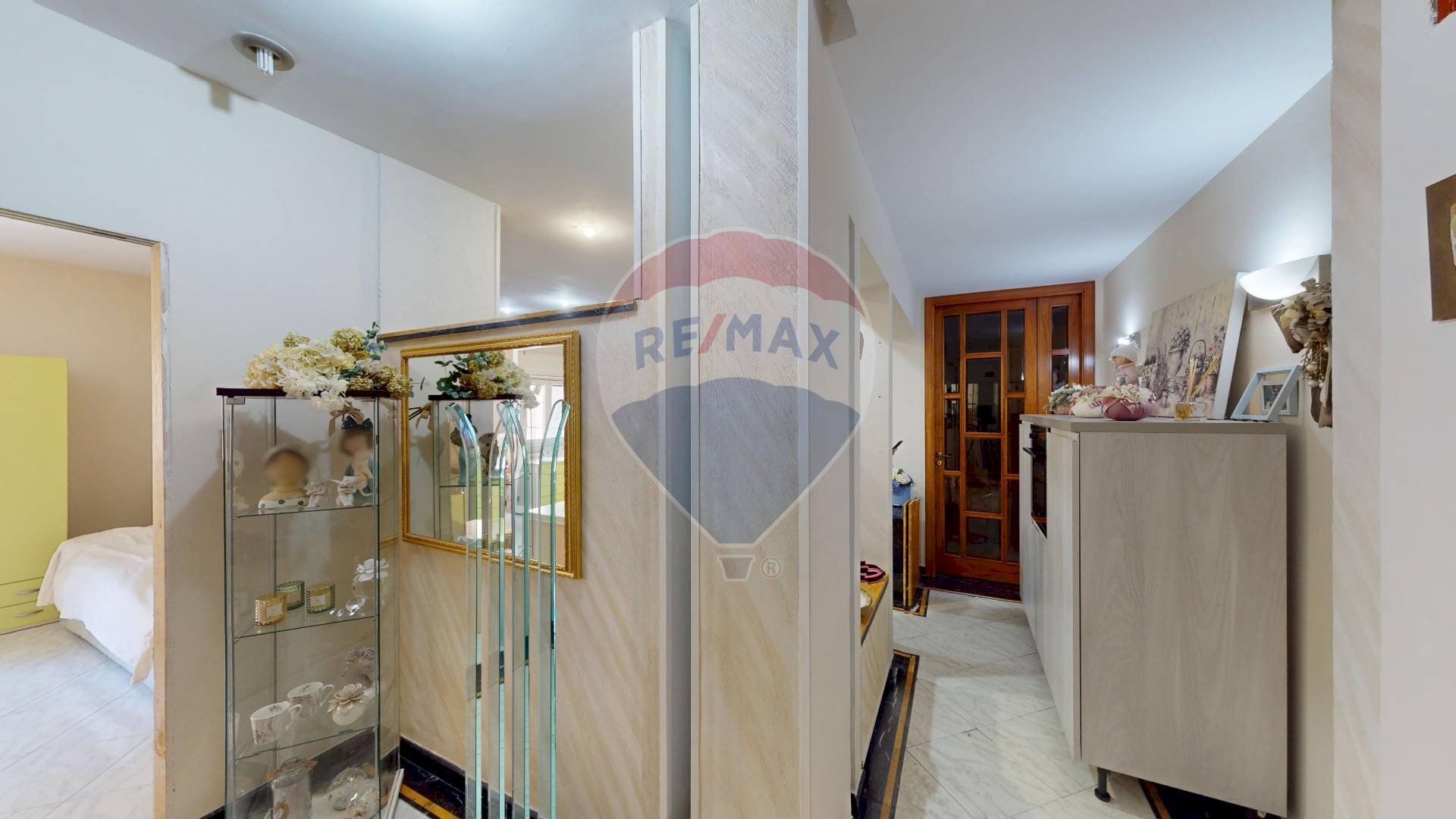 Hall / corridoio - Apartment Via Fucilari
 
70, Nocera Inferiore - photo 2