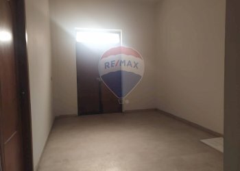 Stanza vuota - Appartamento via degli oleandri, Roggiano Gravina - foto 4