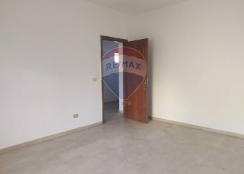 Stanza vuota - Appartamento via degli oleandri, Roggiano Gravina - foto 18