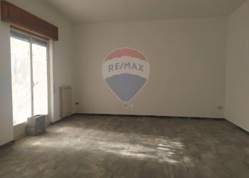 Stanza vuota - Appartamento via degli oleandri, Roggiano Gravina - foto 32