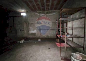 Dispensa di stoccaggio - Appartamento via degli oleandri, Roggiano Gravina - foto 109