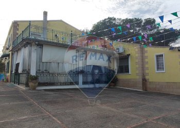 Casa all\'aperto - Villa VIA PIER SANTI MATTARELLA
 
27, Caltagirone - foto 8