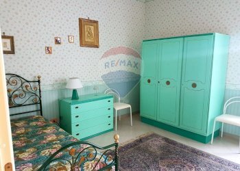 Camera / camera da letto - Villa VIA PIER SANTI MATTARELLA
 
27, Caltagirone - foto 60