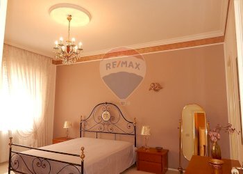 Camera / camera da letto - Villa VIA PIER SANTI MATTARELLA
 
27, Caltagirone - foto 67