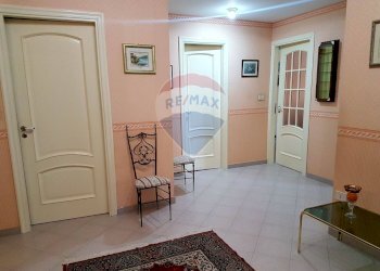 Hall / corridoio - Villa VIA PIER SANTI MATTARELLA
 
27, Caltagirone - foto 69