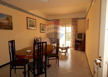 Sala da pranzo - Villa VIA PIER SANTI MATTARELLA
 
27, Caltagirone - foto 70