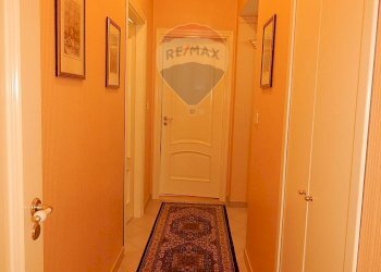 Hall / corridoio - Villa VIA PIER SANTI MATTARELLA
 
27, Caltagirone - foto 74