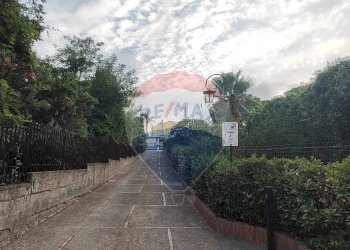 Edificio all\'aperto - Villa VIA PIER SANTI MATTARELLA
 
27, Caltagirone - foto 76