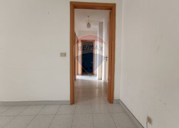 Hall / corridoio - Trilocale Santa Teresa di Riva - foto 17