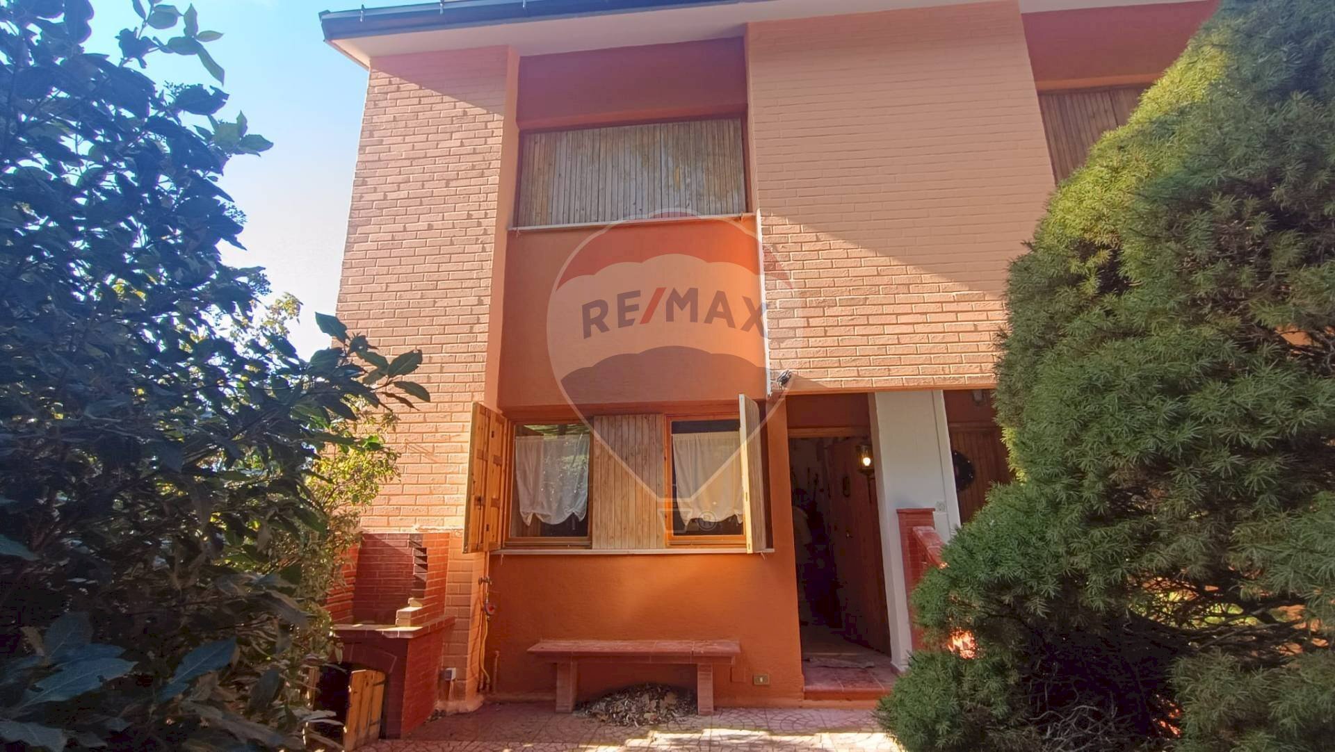 Casa all\'aperto - Casa indipendente Via del Pesco
snc, Faeto - foto 2