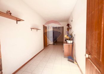 Hall / corridoio - Appartamento Cecina - foto 20