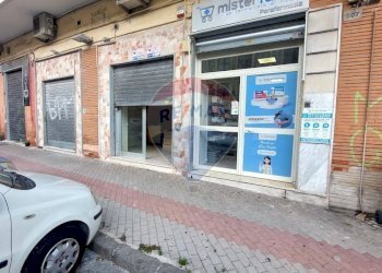 Contesto zona - Commercial Premises Via Ferrante Imparato
209, Napoli - photo 12