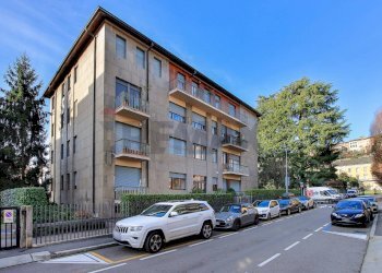 Edificio all\'aperto - Quadrilocale Bergamo - foto 2