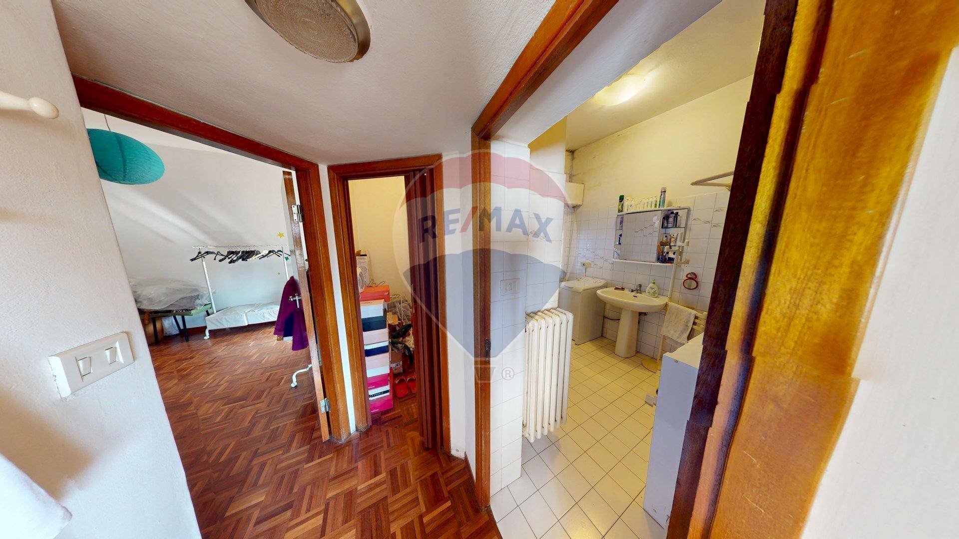 Hall / corridoio - Trilocale Via Bersaglieri del Po
 
11, Ferrara - foto 3