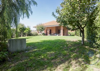 Giardino - Villa Via Mario Cora, Asti - foto 2