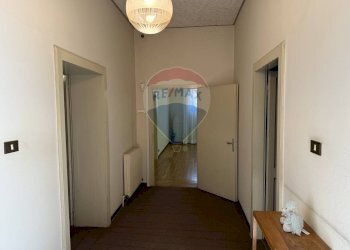 Hall / corridoio - Casa indipendente Via Bossi
 
4, Nervesa della Battaglia - foto 23