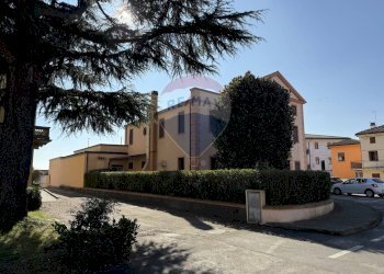 Edificio all\'aperto - Casa indipendente Via Bossi
 
4, Nervesa della Battaglia - foto 30