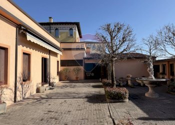 Casa all\'aperto - Casa indipendente Via Bossi
 
4, Nervesa della Battaglia - foto 45