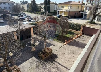 Edificio all\'aperto - Casa indipendente Via Bossi
 
4, Nervesa della Battaglia - foto 60