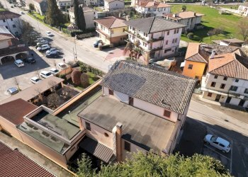 Edificio all\'aperto - Casa indipendente Via Bossi
 
4, Nervesa della Battaglia - foto 78